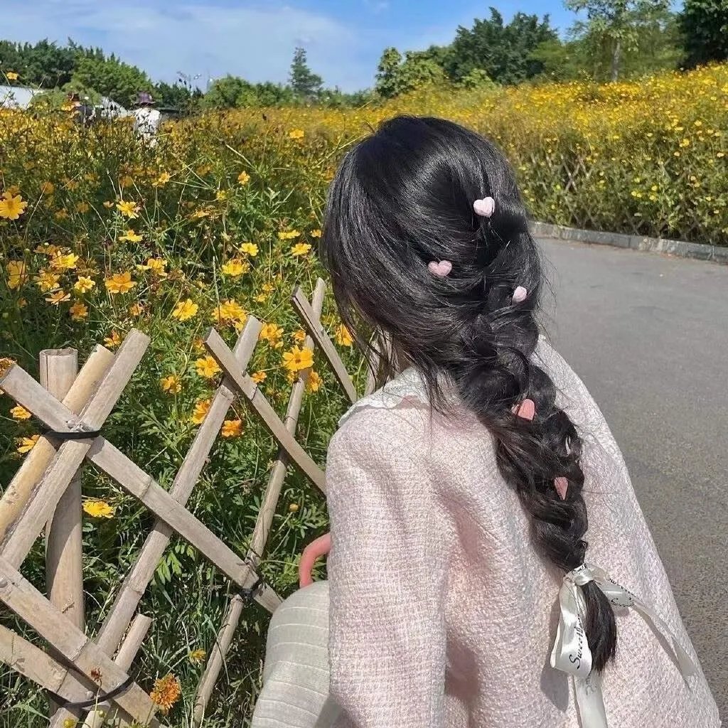 举起手来